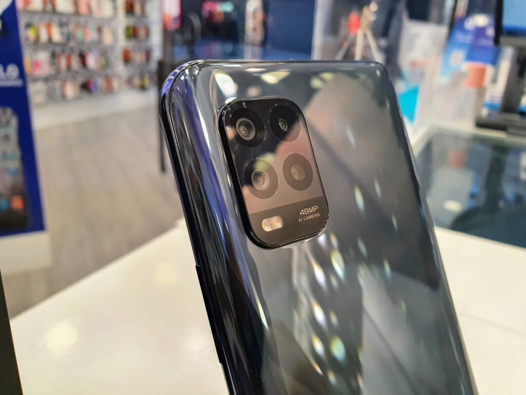 detalle cámara Xiaomi Mi 10 Lite 5G Xiaomi Mi 10 Lite 5G